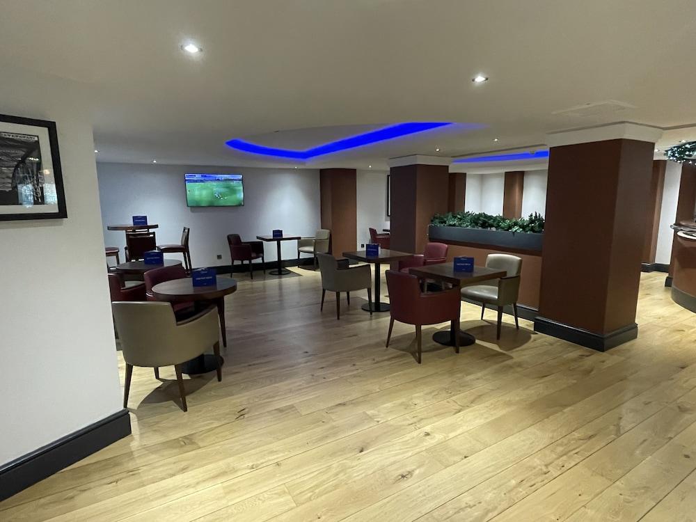 Copthorne Hotel Manchester Salford Quays Exterior photo