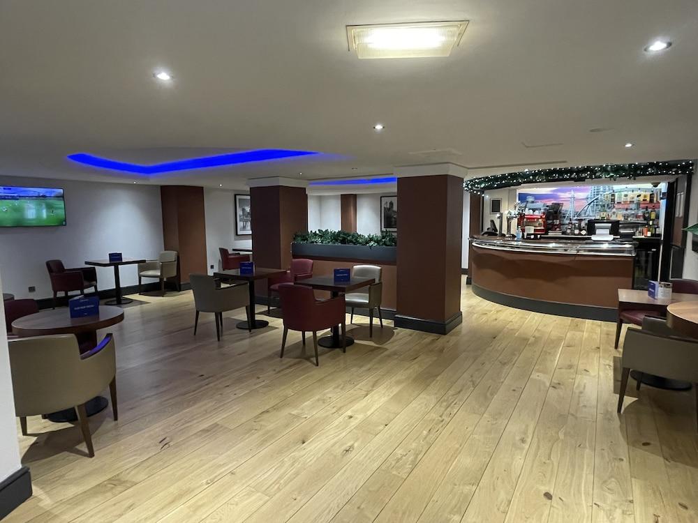 Copthorne Hotel Manchester Salford Quays Exterior photo